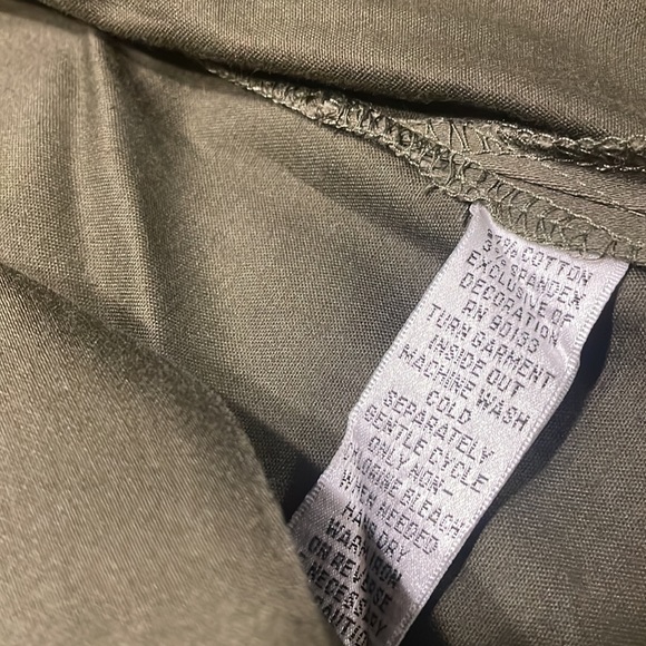 Linea by Louis Dell’Olio  olive green jacket with metal studs.  Size Small. - Picture 6 of 7